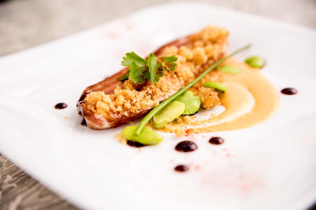 Logis Hotel Restaurant Des Chateaux アゼ・ル・リドー エクステリア 写真