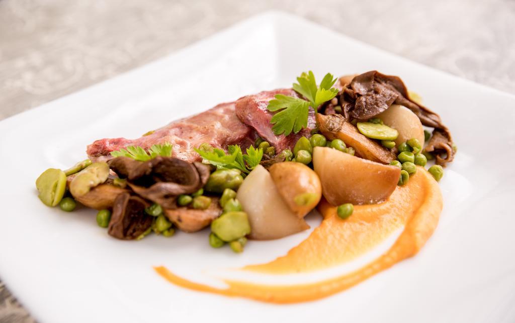 Logis Hotel Restaurant Des Chateaux アゼ・ル・リドー エクステリア 写真